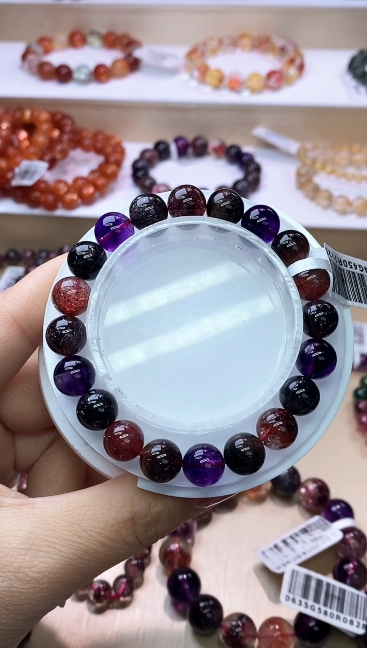 【闪购商品】水晶手链未镶嵌黑加仑超七9m+