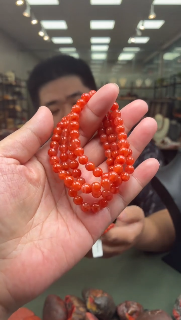 手链未镶嵌南红玛瑙多圈手串一条约6mm多样性发货