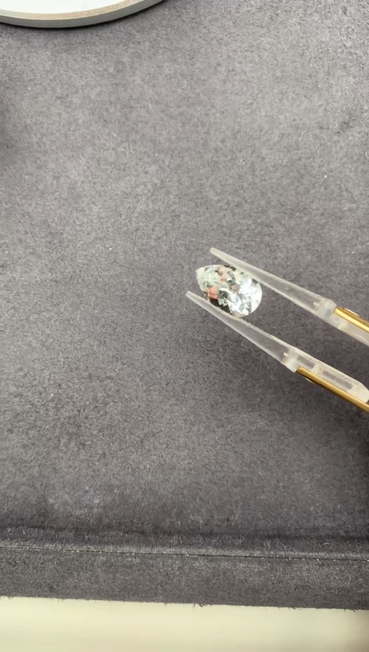 绿柱石裸石3.3ct白海蓝  定制  GH