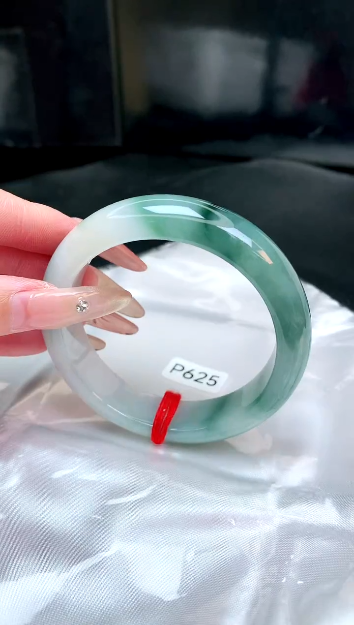 【闪购商品】翡翠手镯未镶嵌缅甸天然A货翡翠