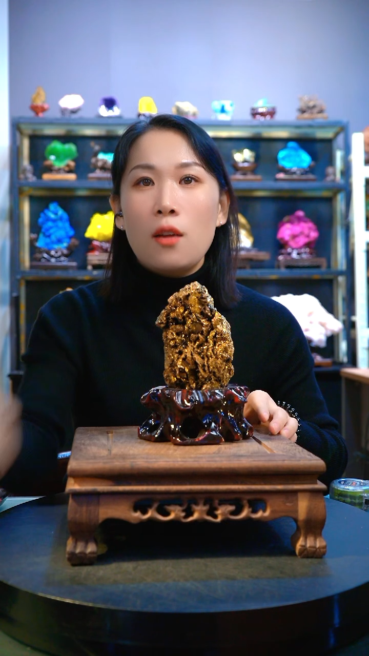 石材精品矿物晶体摆件