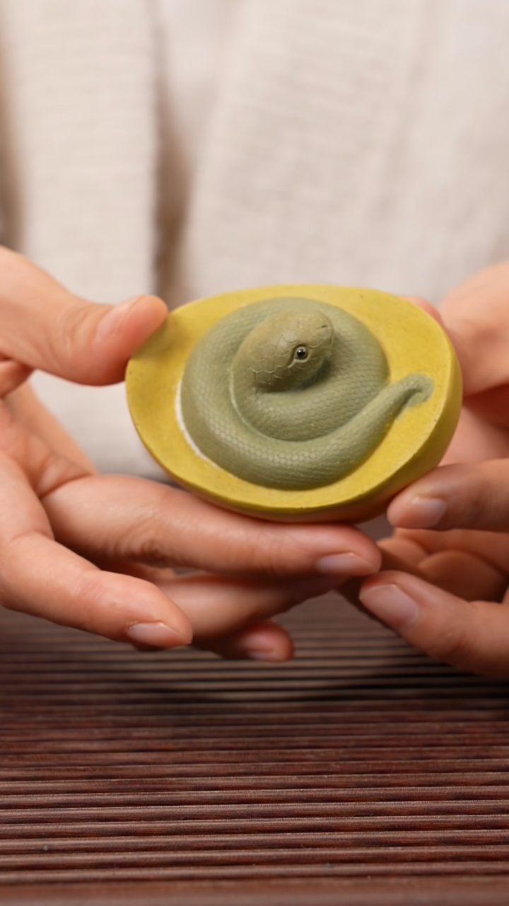【闪购商品】紫砂茶宠元宝灵蛇