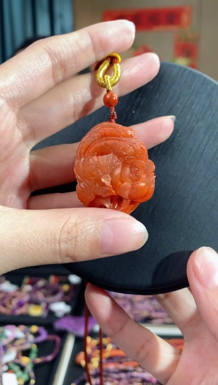 【闪购商品】南红玛瑙吊坠(赠链)未镶嵌819