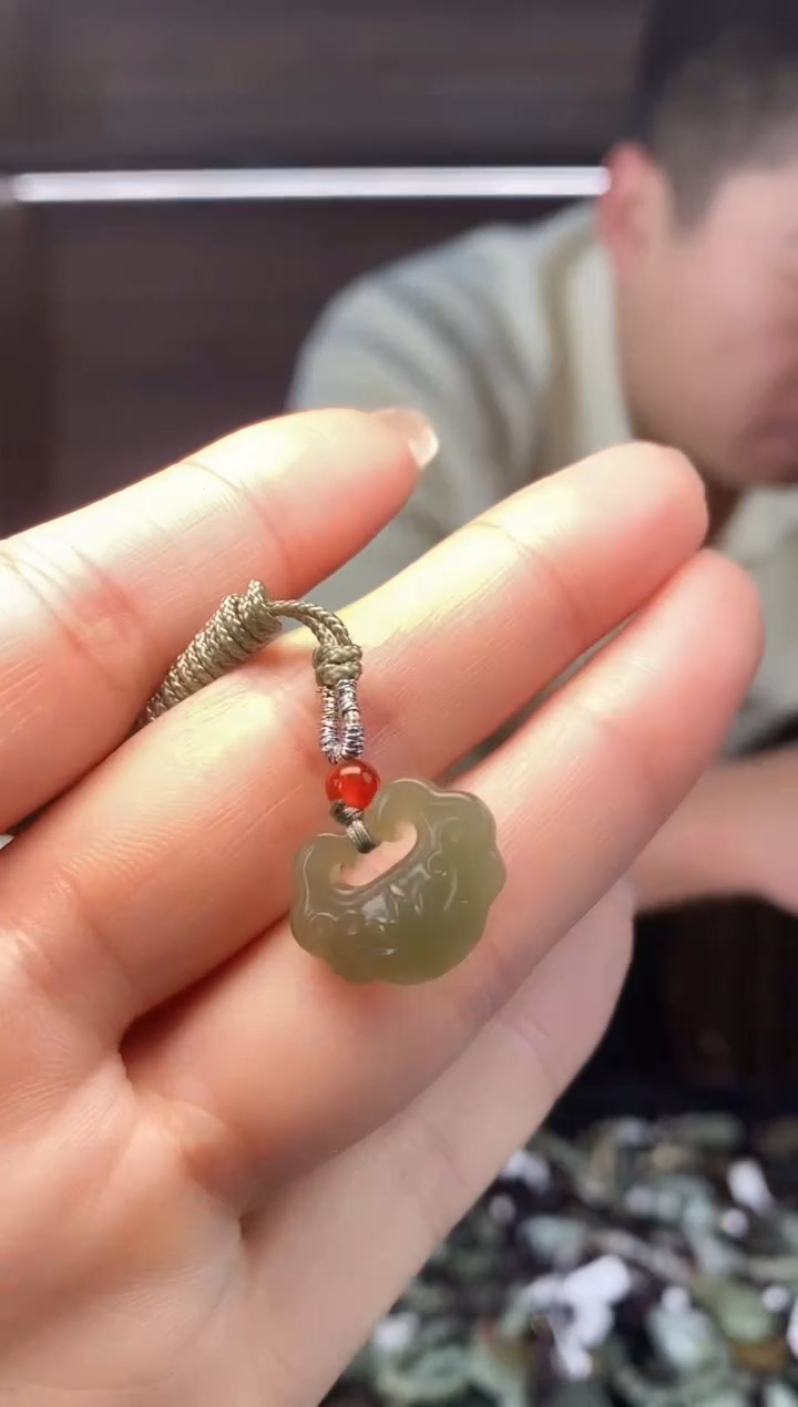 【闪购商品】和田玉颈饰未镶嵌多样性发货，拍一发一