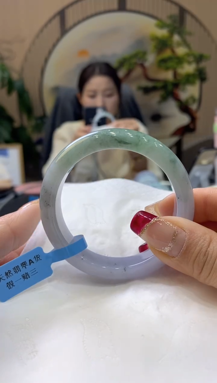 【闪购商品】翡翠手镯未镶嵌99900288