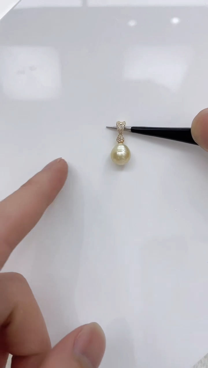 【闪购商品】海水珍珠颈饰银S925镶嵌海水珍珠吊坠