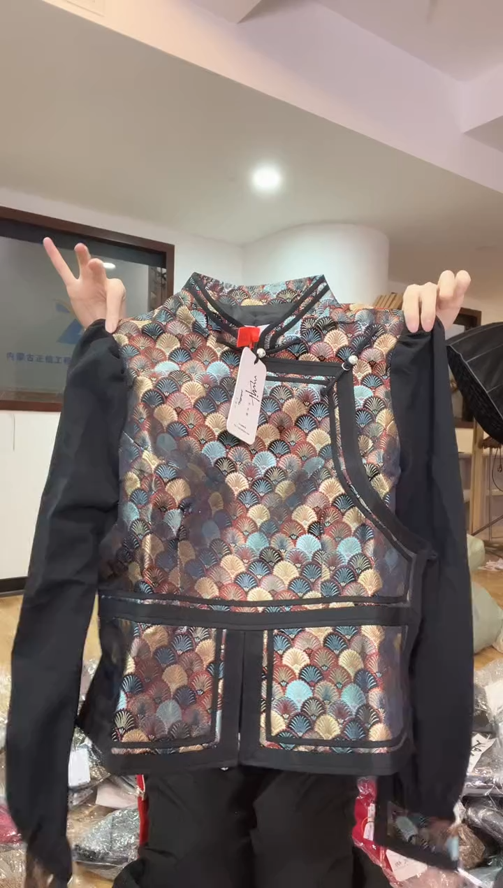 纱袖马甲 XL码 125斤以里
