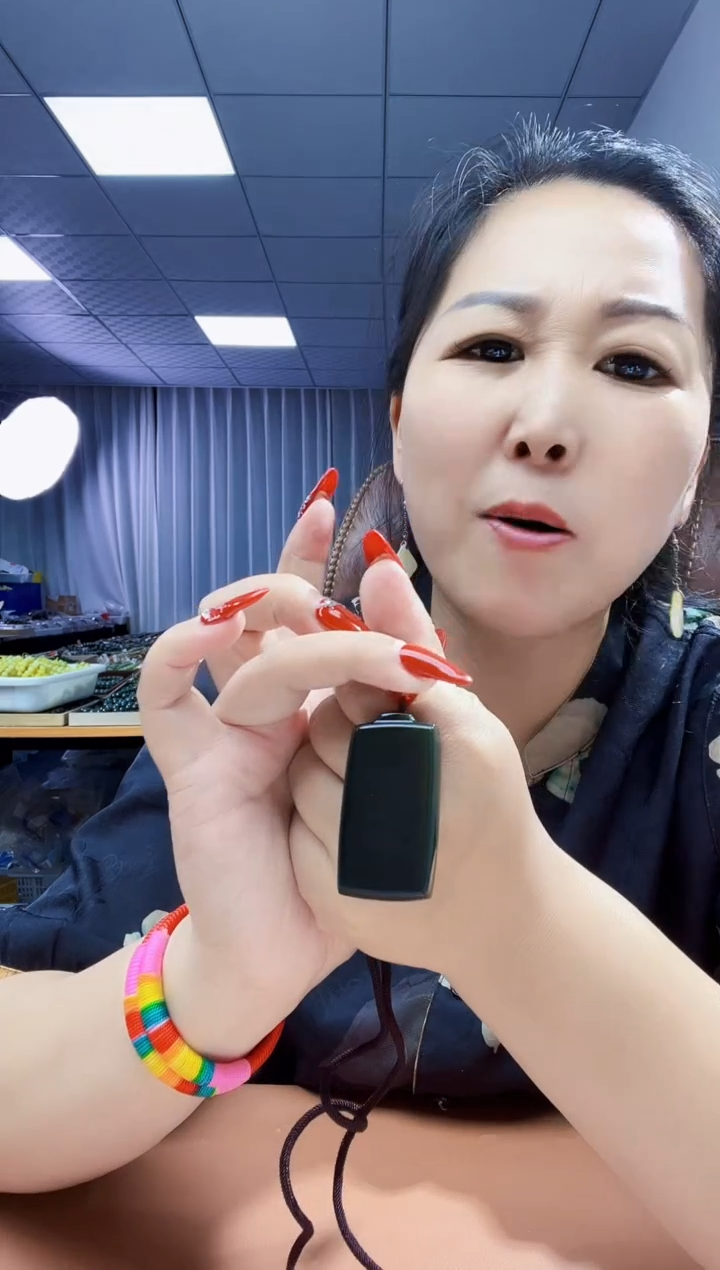 和田玉未镶嵌挂件纯天然和田玉新疆马儿羊矿塔青特细