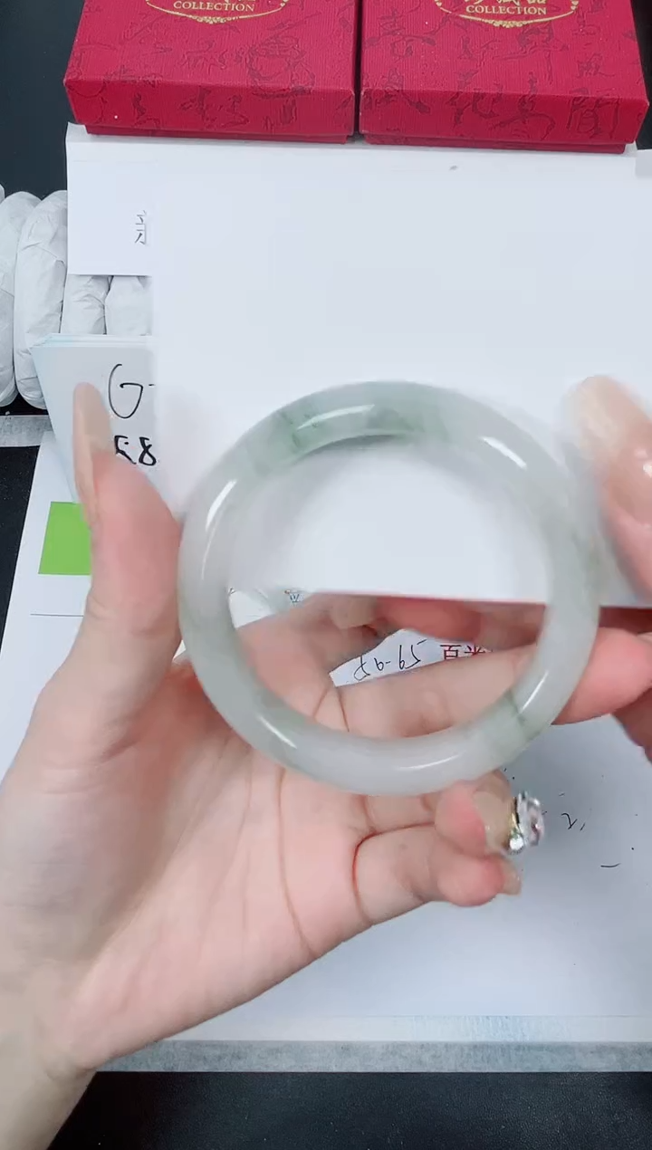 【闪购商品】石英质玉手镯未镶嵌K135-54.2