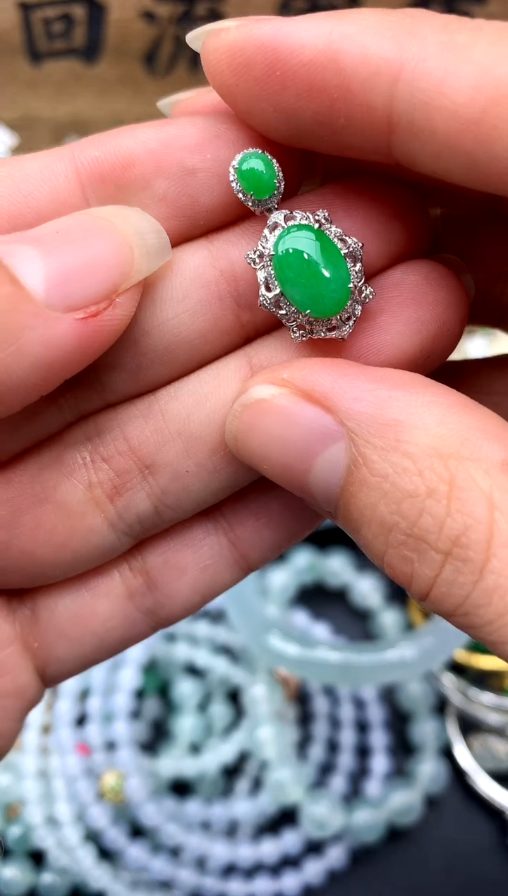 【闪购商品】翡翠颈饰18K金镶嵌112-中国好珍宝