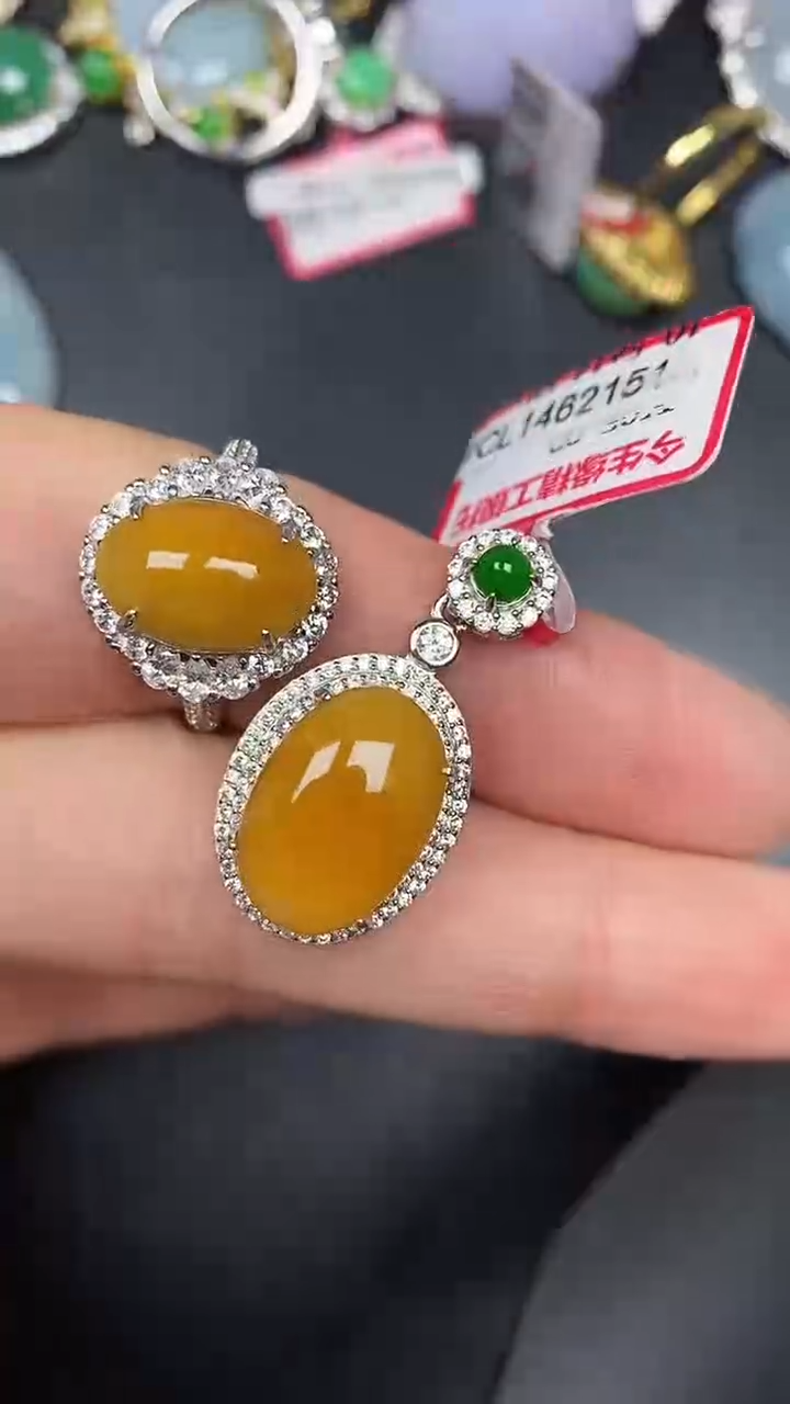 银S925镶嵌戒指翡翠1000