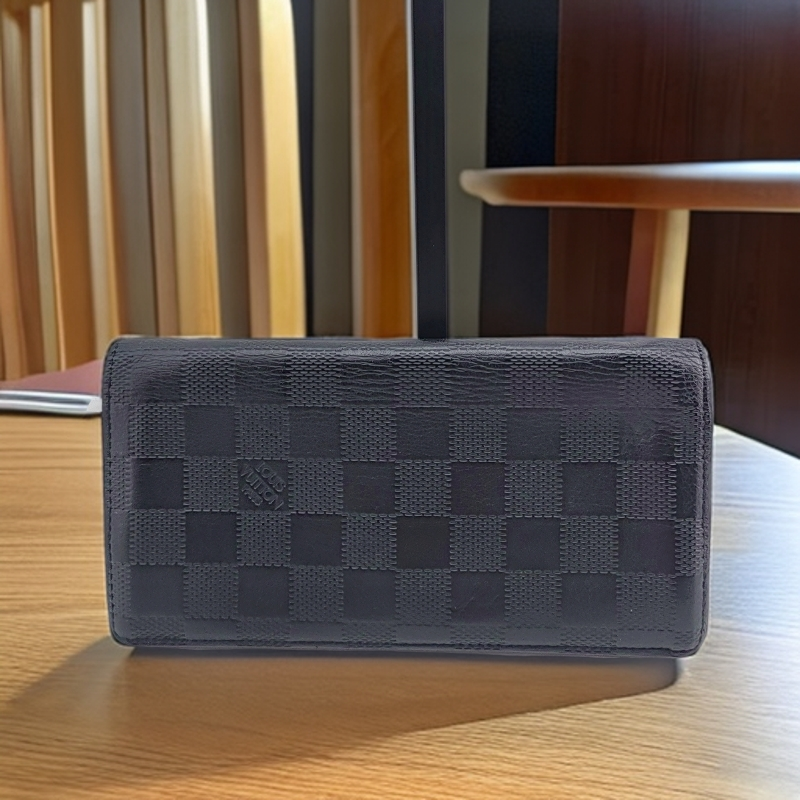 95新 LouisVuitton/路易威登 黑色棋盘格钱包1747 2888