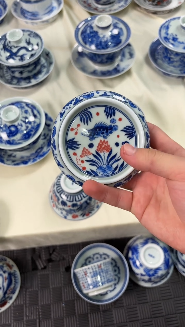 盖碗瓷景德镇陶瓷茶具青花釉里红鱼藻纹盖置