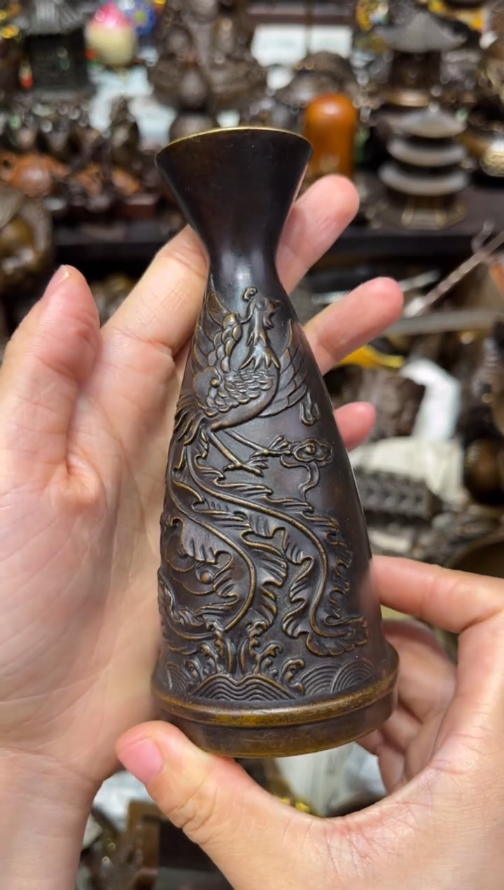 瑞瑞古铜准备开播B5477777