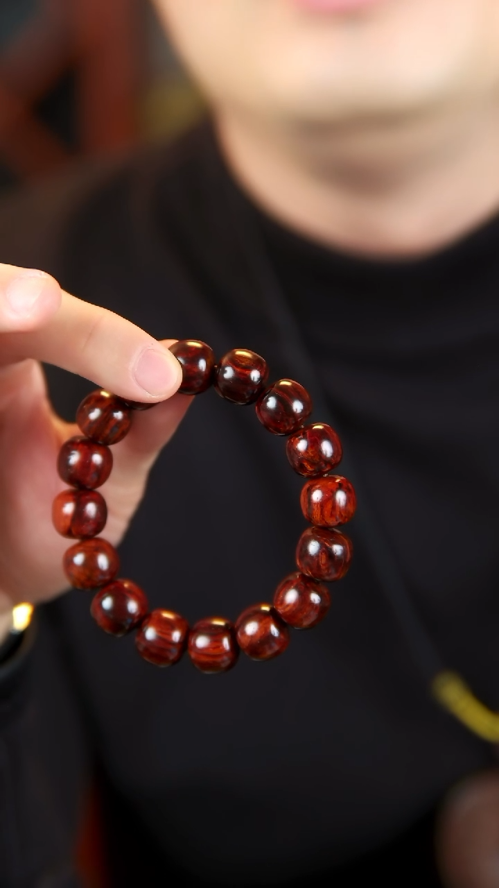 【闪购商品】降真香手串/手链黄油芝麻玉化