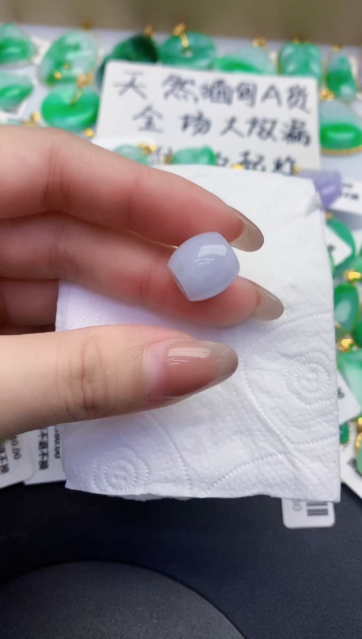 颈饰未镶嵌翡翠缅甸天然翡翠A货