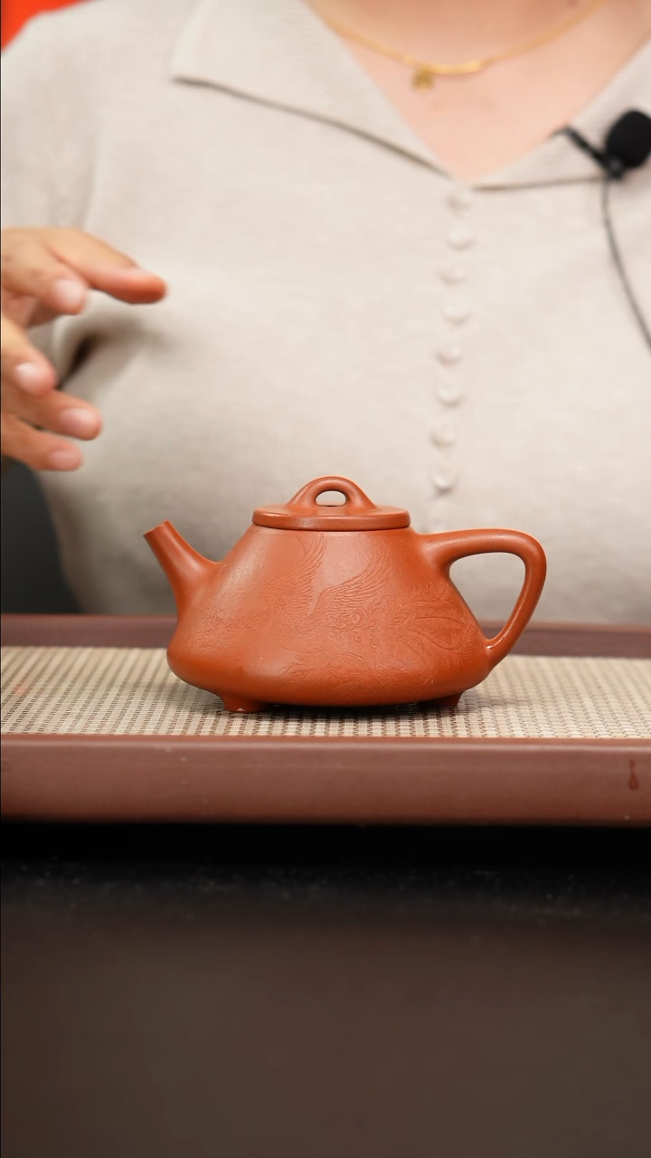 【闪购商品】紫砂茶壶全手工铁芯朱泥子冶石瓢刻绘250