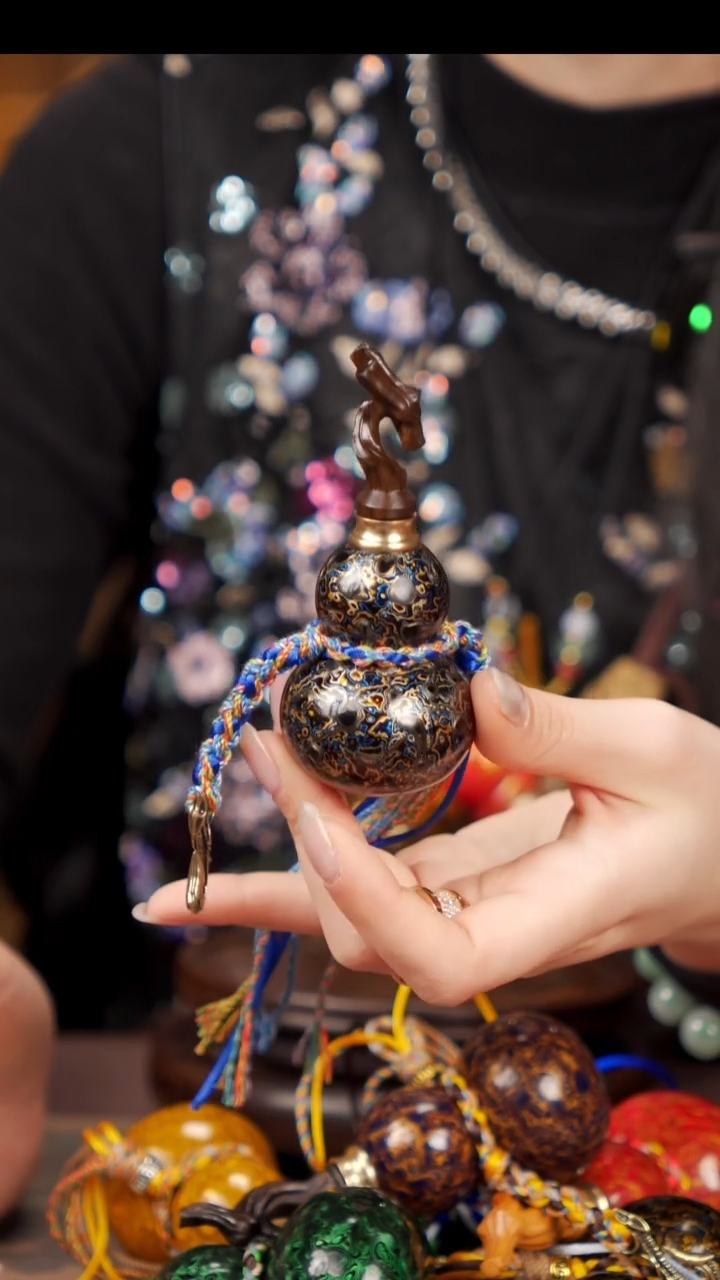 【闪购商品】127易林大漆手捻小葫芦368