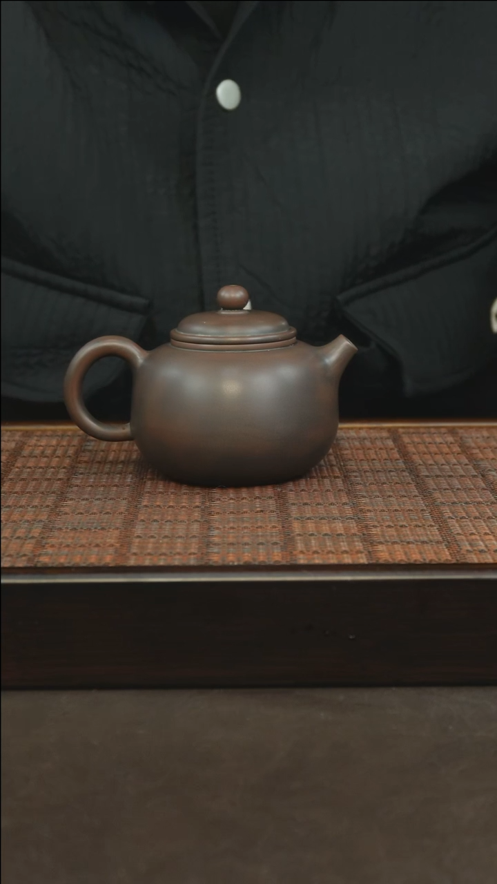 【闪购商品】坭兴陶 纯手工  容天 180cc