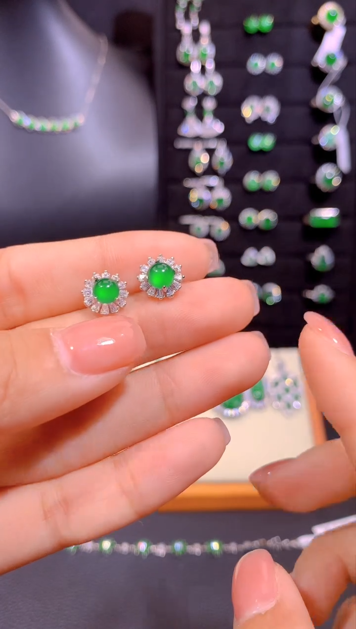 【闪购商品】翡翠银S925镶嵌耳饰多样性