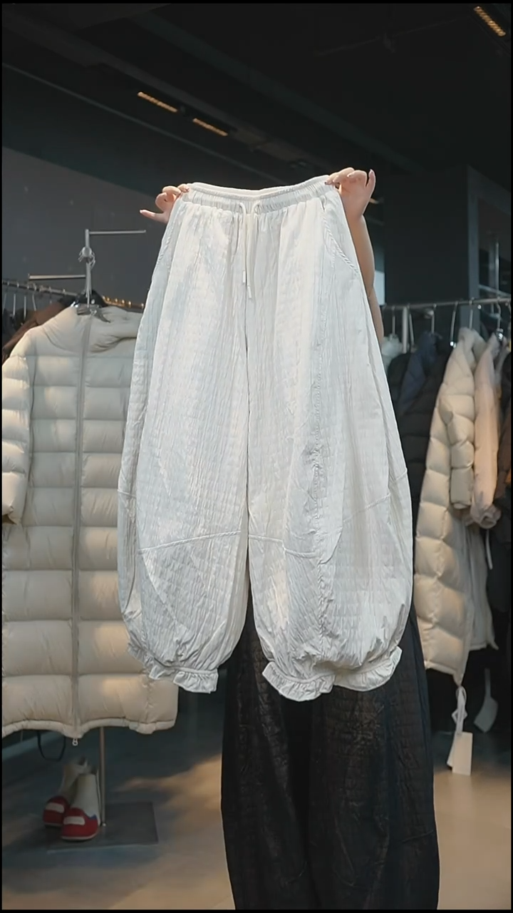 杏色裤子100裤长杏色裤子100裤长