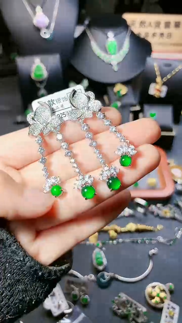 【闪购商品】翡翠耳饰银S925镶嵌耳饰