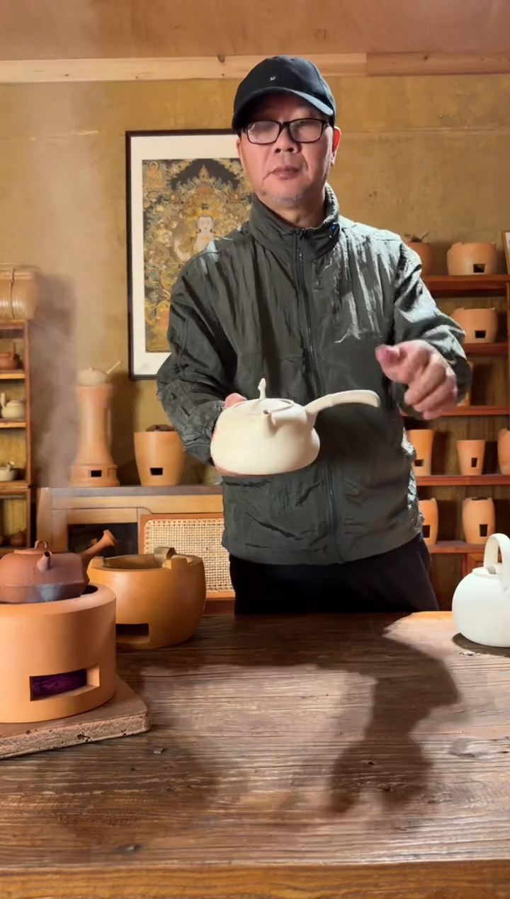 西壶白泥陶壶闪拍链接