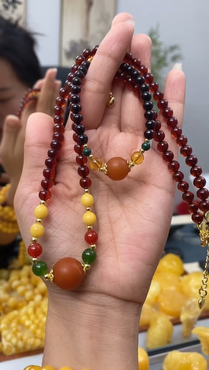 【闪购商品】琥珀裸石未镶嵌天然琥珀蜜蜡锁骨