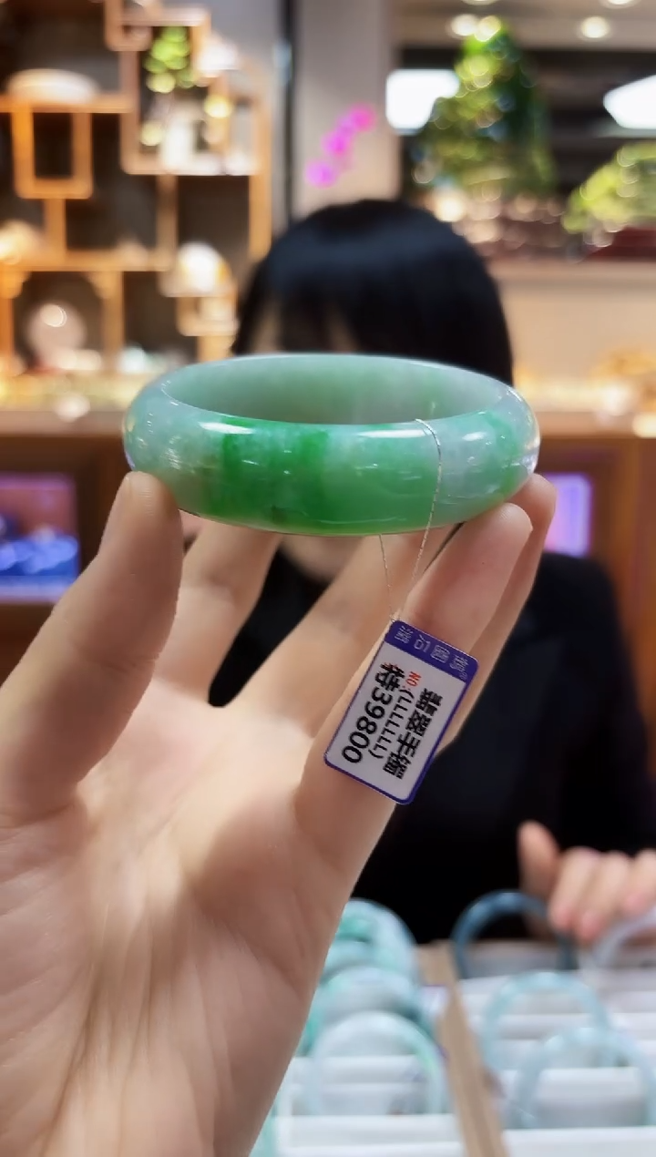 【闪购商品】翡翠颈饰未镶嵌手镯57.3