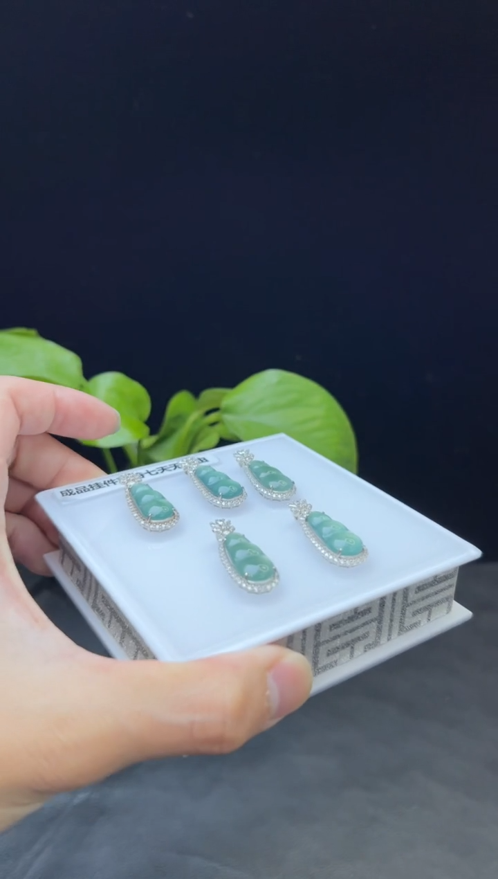 【闪购商品】翡翠挂件银S925镶嵌W008-50476多样性发一件