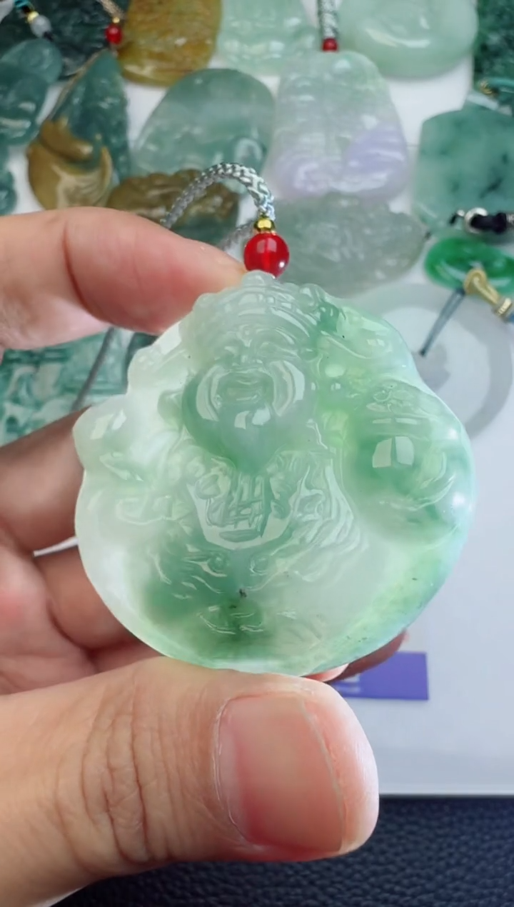 【闪购商品】翡翠颈饰未镶嵌1111111111