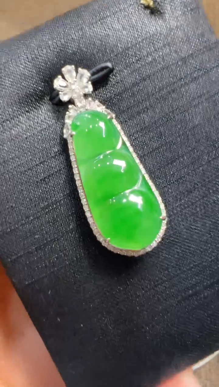 【闪购商品】翡翠吊坠(不含链)18K金镶嵌多样性团购发一件