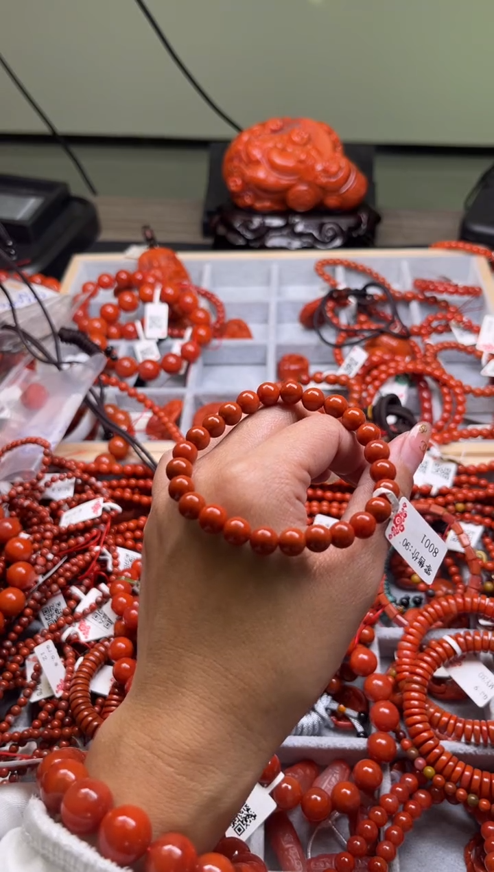 【闪购商品】南红玛瑙珠宝奇石未镶嵌8