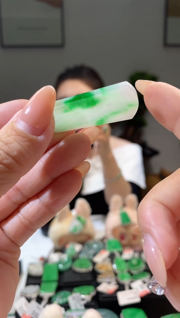 吊坠(不含链)18K金镶嵌翡翠无事牌