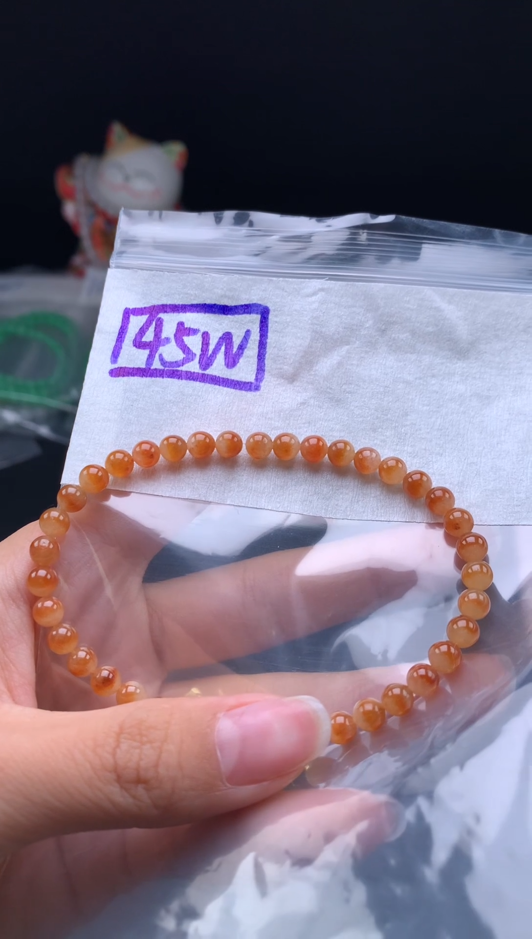 未镶嵌挂件翡翠29卡5.2