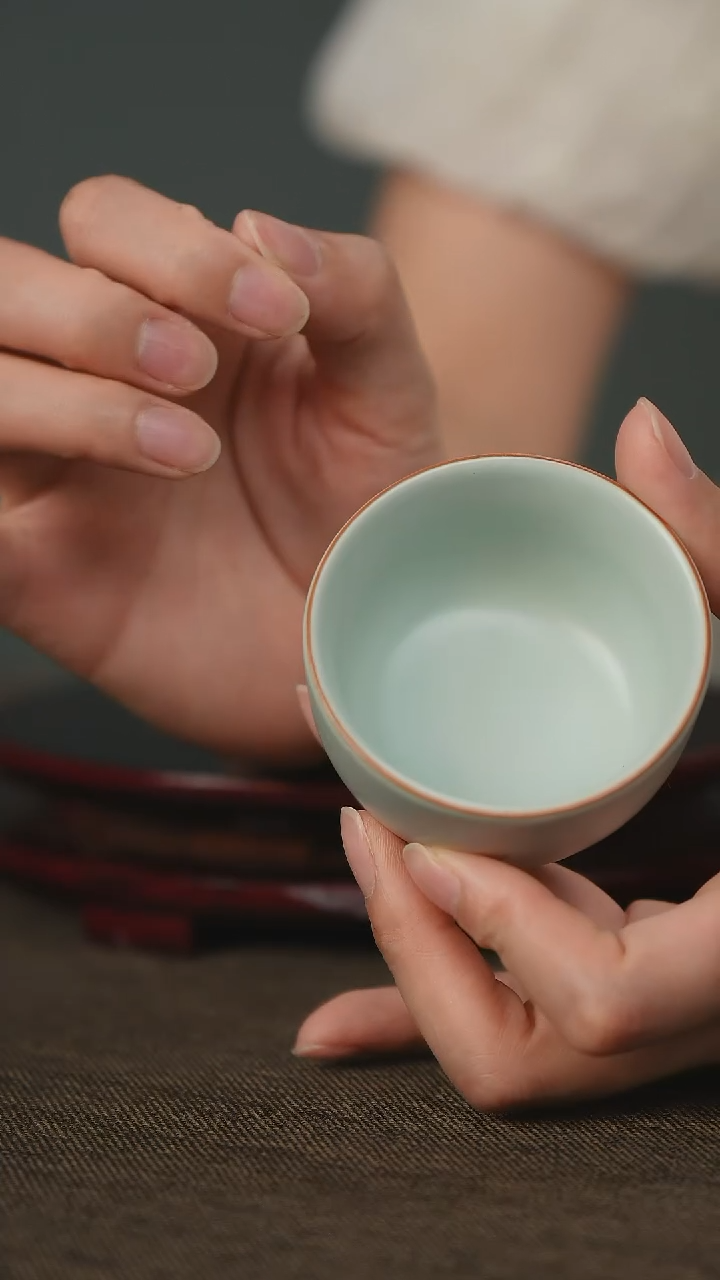 微微瑕小宝杯孤品1111