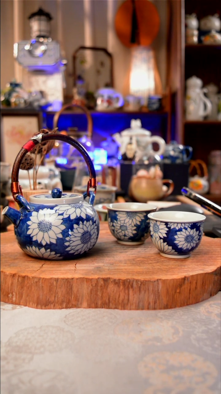 杯子向日葵手工手绘手工手绘