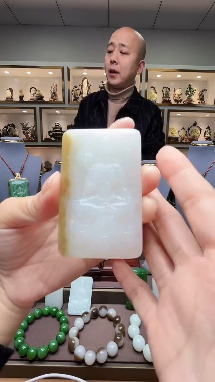 【闪购商品】和田玉颈饰未镶嵌苏