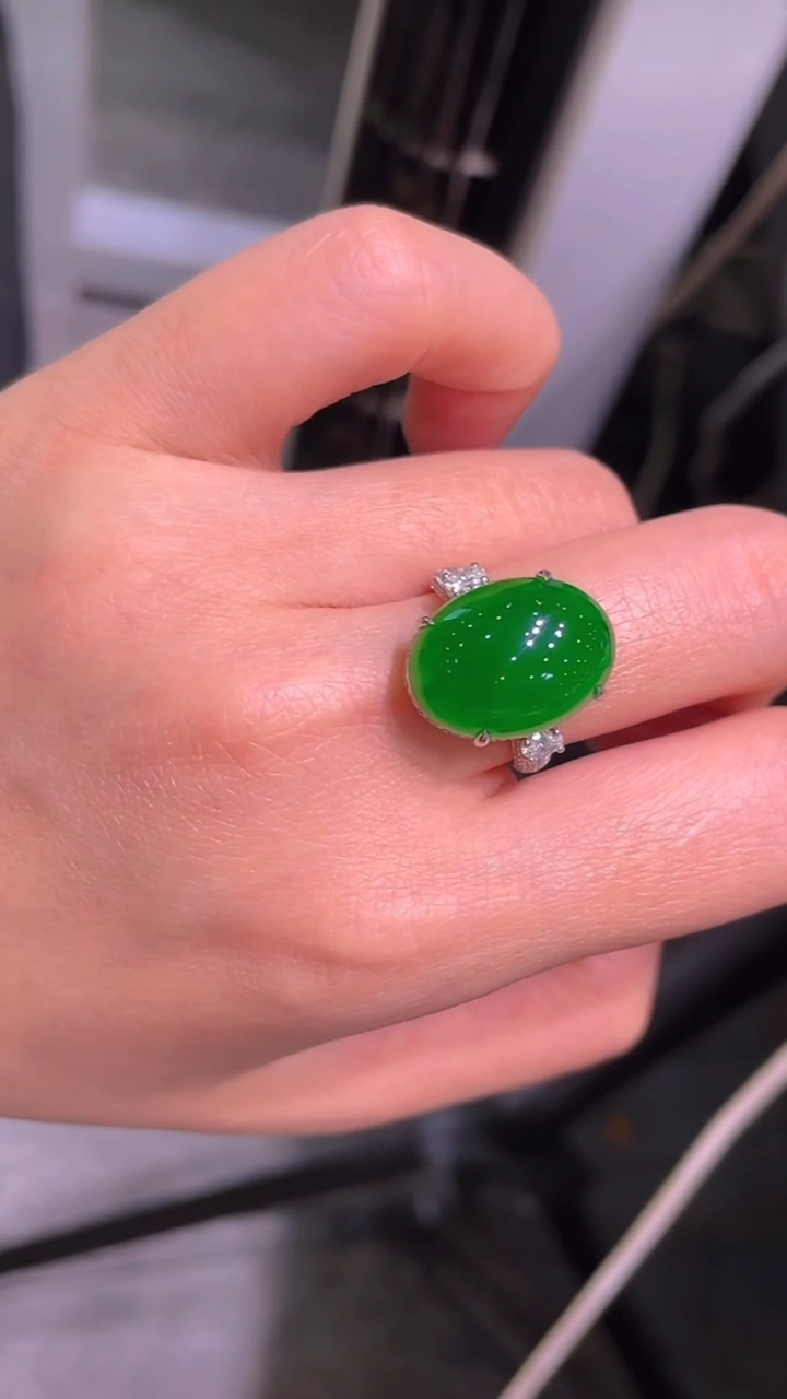 【闪购商品】翡翠颈饰18K金镶嵌天然A货翡翠A2