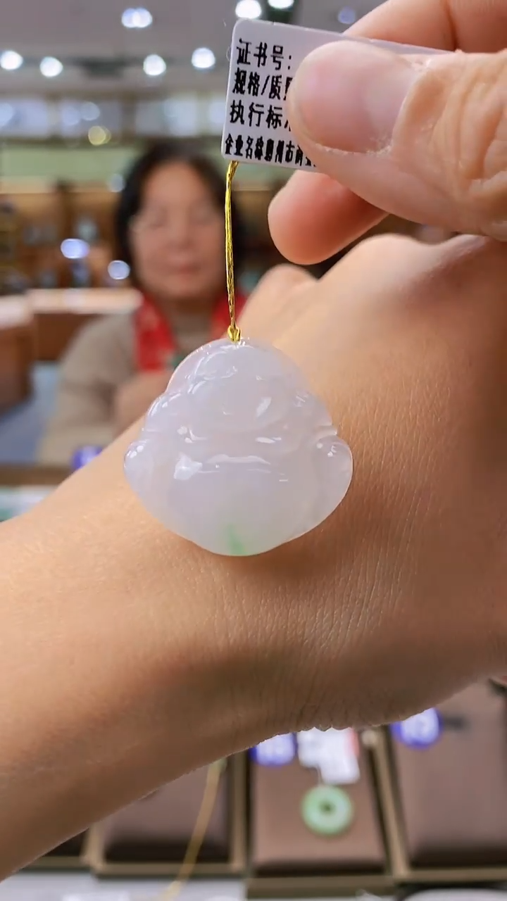 【闪购商品】翡翠颈饰未镶嵌佛公