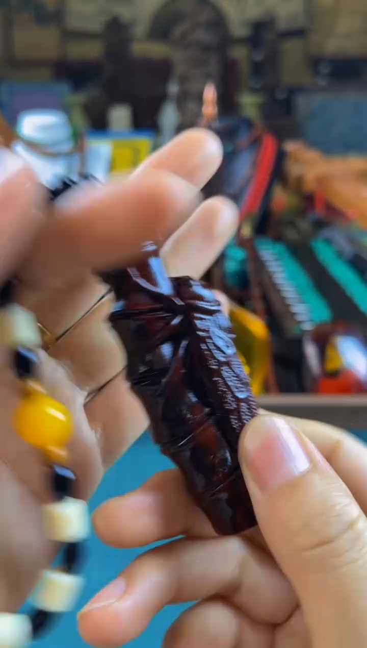 檀香紫檀（小叶紫檀）手把件