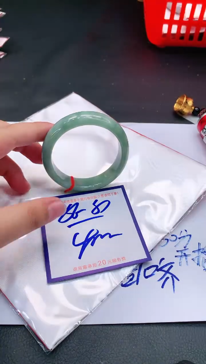 【闪购商品】翡翠未镶嵌手镯11111111111
