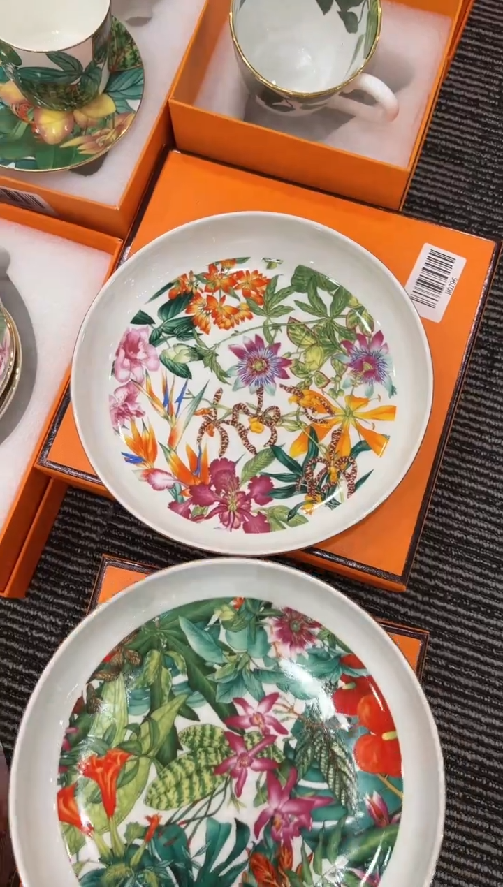 【闪购商品】杯H796--------------