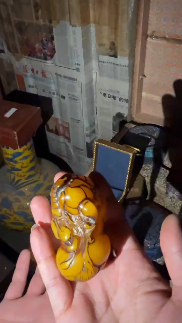 香榧木貔貅手把件蜡