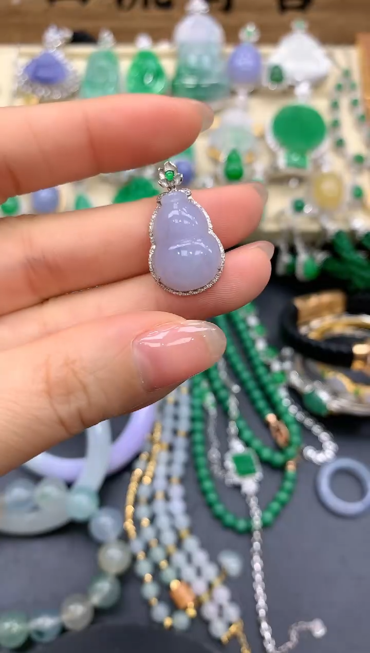 【闪购商品】翡翠颈饰18K金镶嵌102-中国好珍宝