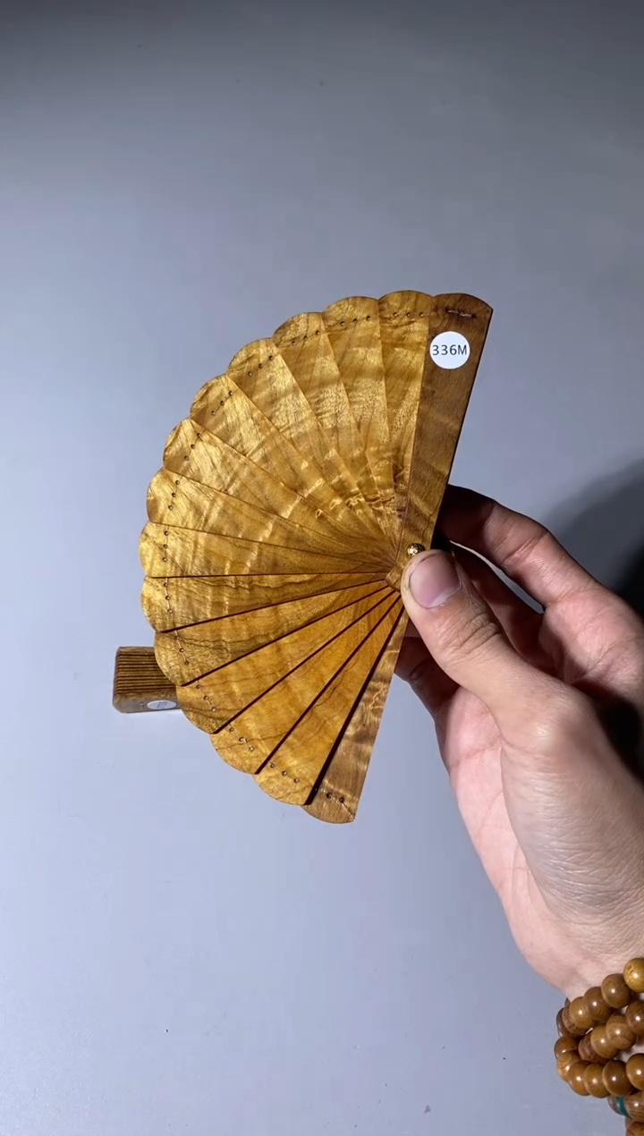 【闪购商品】金丝楠336号10cm金丝楠迷你扇