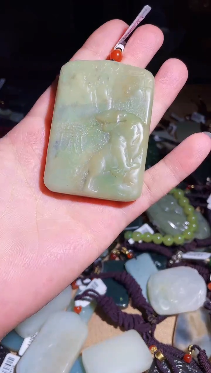 玉未镶嵌品拍一发一
