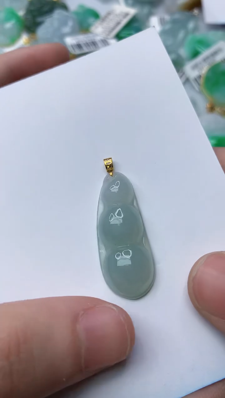 【闪购商品】翡翠颈饰18K金镶嵌6..........