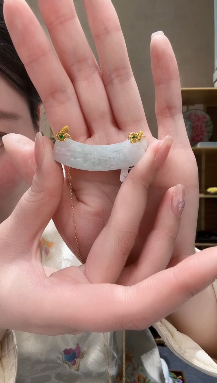 【闪购商品】翡翠颈饰未镶嵌吊坠