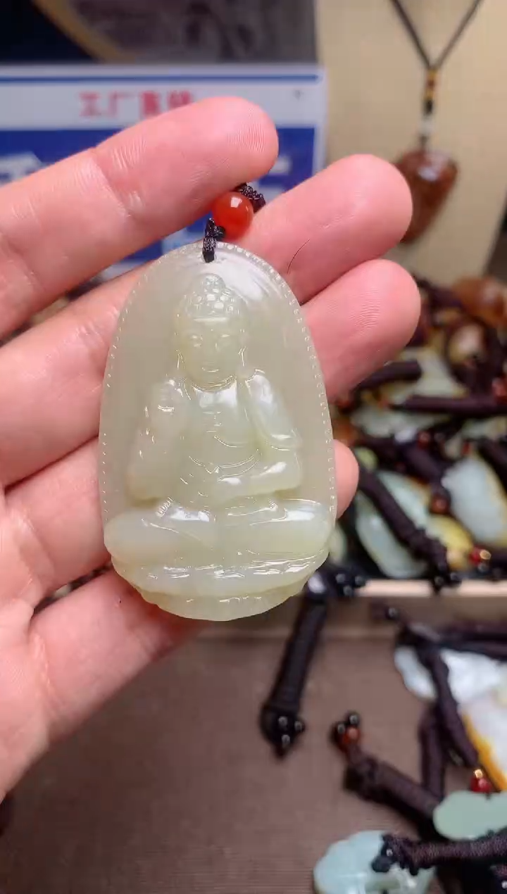 【闪购商品】和田玉颈饰未镶嵌1